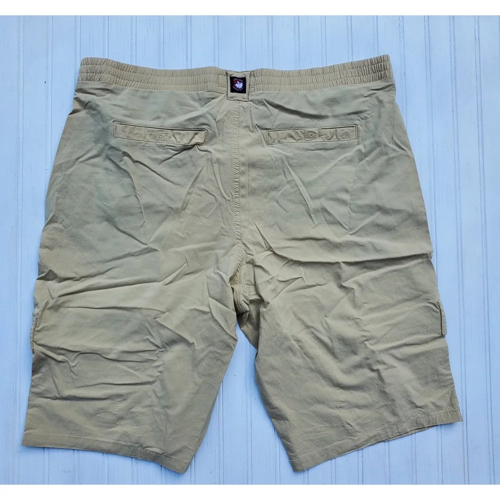 Canada Weathergear Mens Khaki Cargo Shorts XXL CWG101 Tan Stretch Casual Outdoor